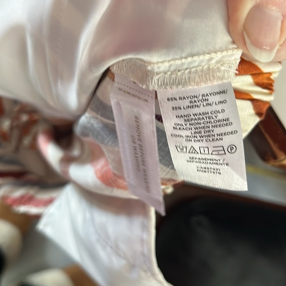 Ann Taylor   NWT   Wide leg pants  high waisted   Linen/Rayon  abstract   Size S - Picture 11 of 11